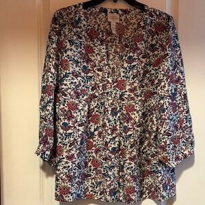 Floral Print V-Neck Blouse in Ivory with Red & Blue